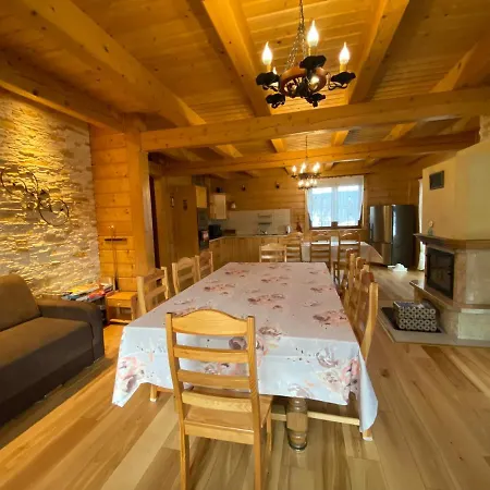 71 Dom Jodlowy Nowica