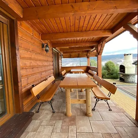 71 Dom Jodlowy Nowica