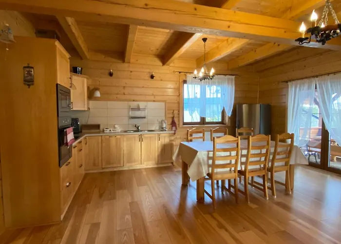 71 Dom Jodlowy Nowica